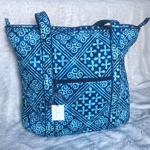 Vera Bradley tote